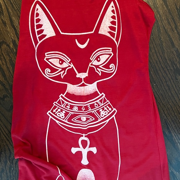 3 different Shades of RED - Picture 3 of 6